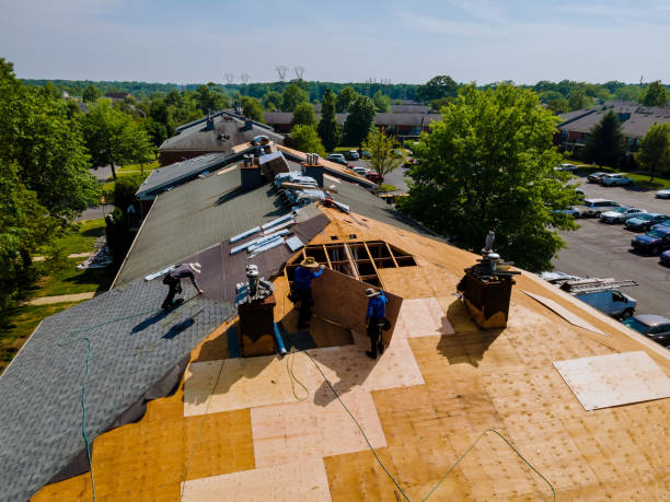 24/7 Emergency Roof Repair experts in Charles City, IA